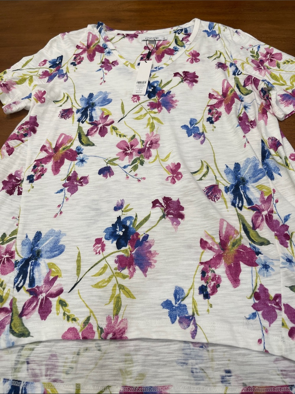Nwt Chicos White V-Neck Cotton Slub Tee with Pink and Blue Floral Print Sz 1 M